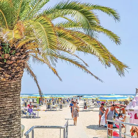 2 Bedroom Cozy In Appartamento