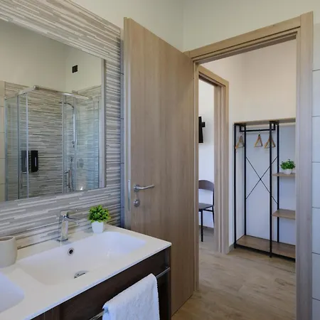 2 Bedroom Cozy In Appartamento *