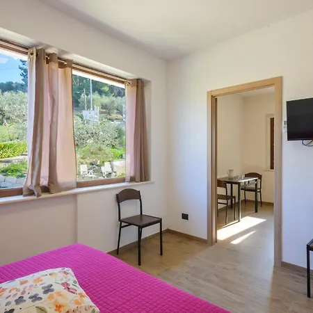 2 Bedroom Cozy In Moscufo