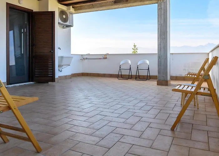 2 Bedroom Cozy In Апартаменты *