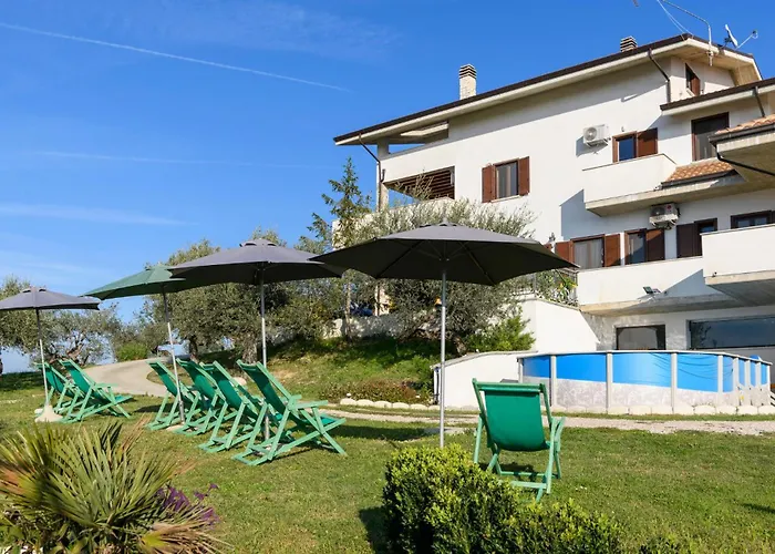 2 Bedroom Cozy In Διαμέρισμα Moscufo